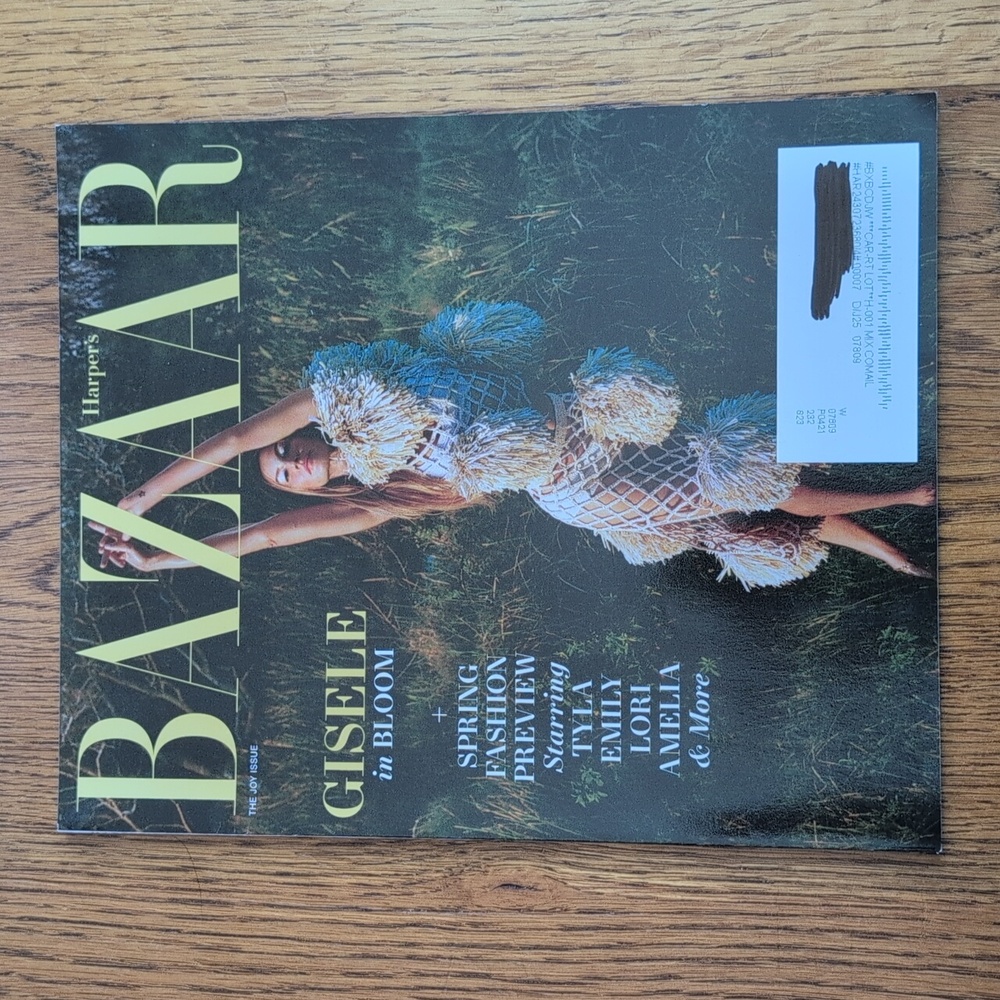 Harper's Bazaar Magazine The Joy Issue Gisele In Bloom February 2024